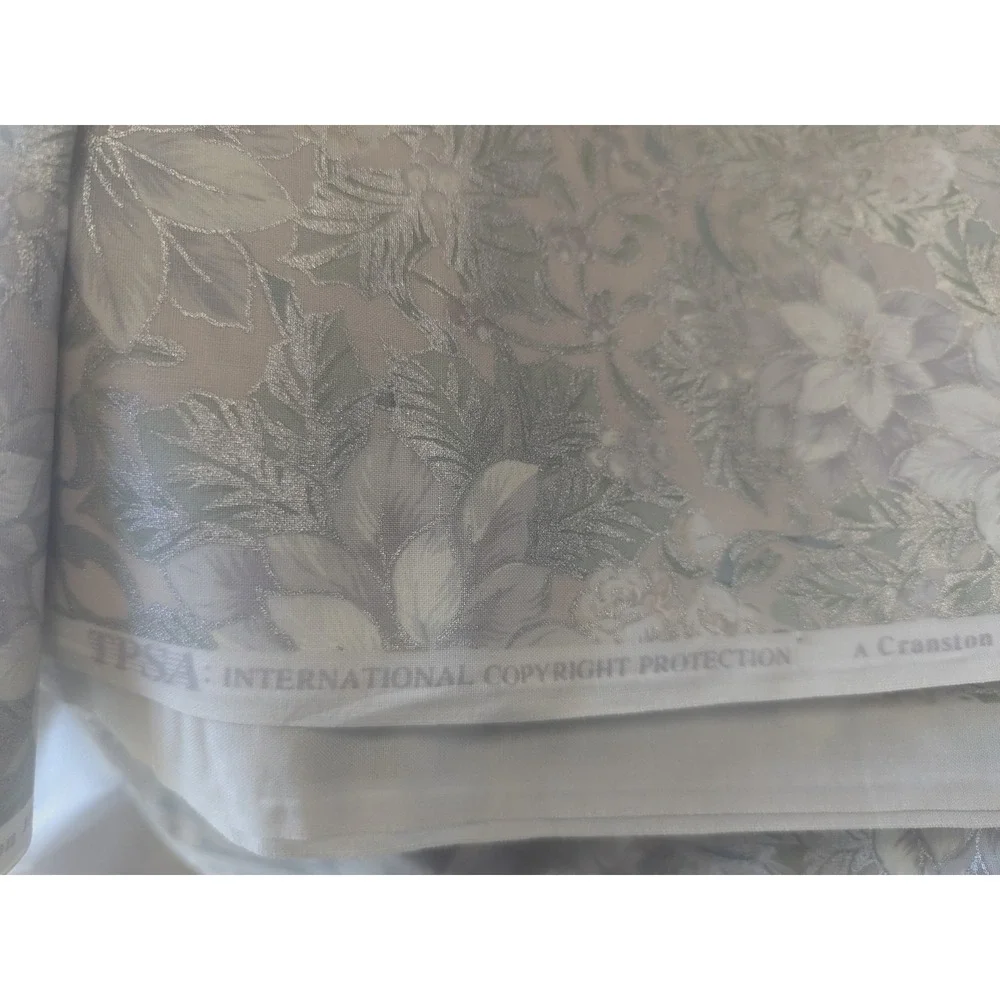 Vintage Cranston Print Works Christmas Fabric – 3 Yard Continuous Cut